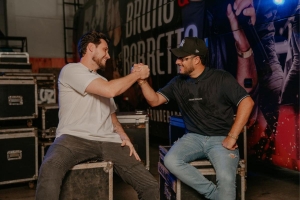 Zé Neto & Cristiano estreiam no top 10 global e impulsionam o sertanejo