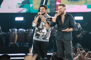 Zé Neto & Cristiano estreiam no top 10 global e impulsionam o sertanejo