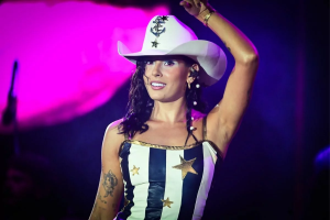 Tiro após show de Henrique e Juliano deixa mulher ferida