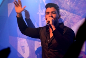 Zé Neto & Cristiano estreiam no top 10 global e impulsionam o sertanejo